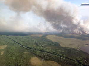 The Card Street Fire burns towards Skilak Lake, right, on Wednesday, June 17, 2015. The fire grew by 6,000 acres Wednesday night. It is now 9,000 acres. Jason Jordet/Alaska Division of Forestry photo.