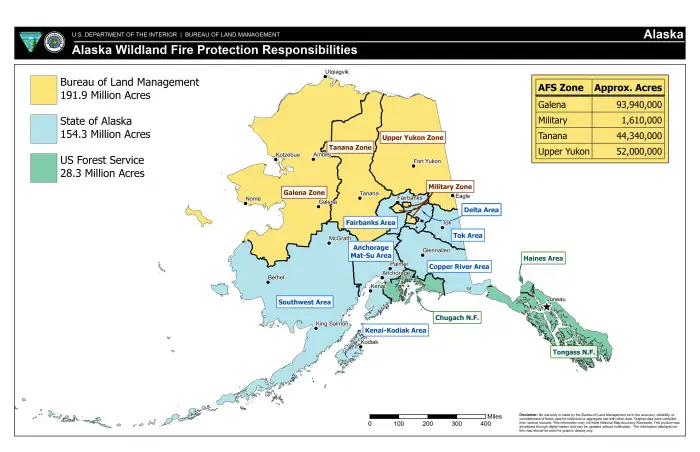 Map of Alaska showing the state divided into protection areas with yellow representing BLM Alaska Fire Service, green showing the U.S. Forest Service and blue for the Alaska Division of Forestry & Fire Protection.
